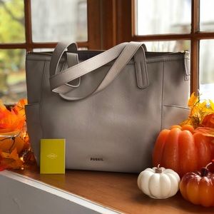 Brand new Fossil Purse!